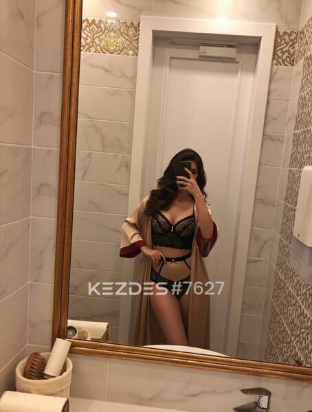 Amina, Astana